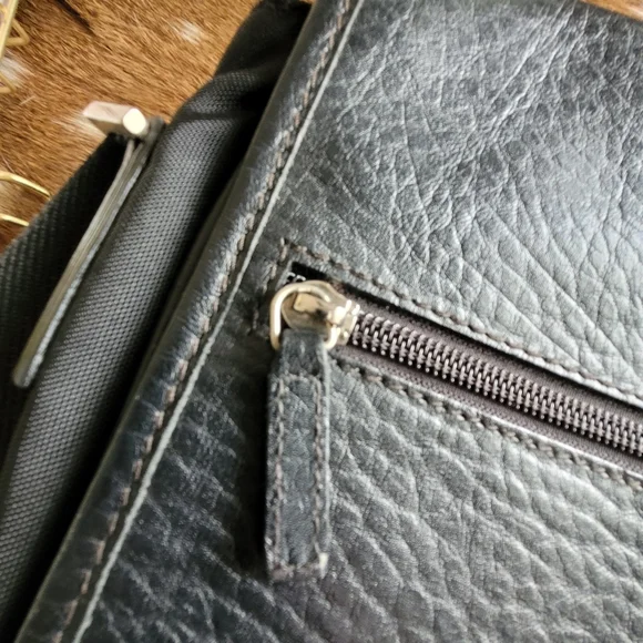 Salvatore Ferragamo Men's Leather Nylon Messenger Bag - Picture 15 of 16